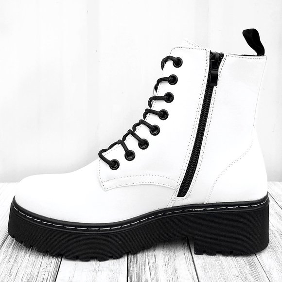 New Off White Combat Lace Up Lug Sole Boots - Picture 3 of 4